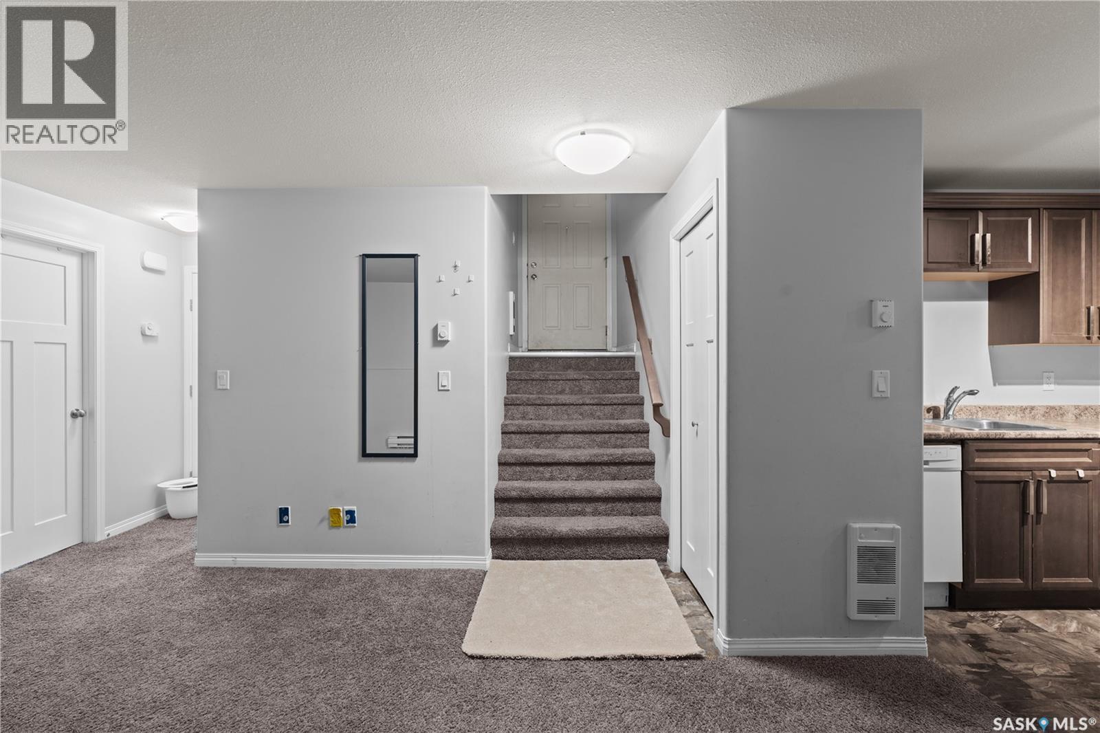 119 Maningas Bend, Saskatoon, SK