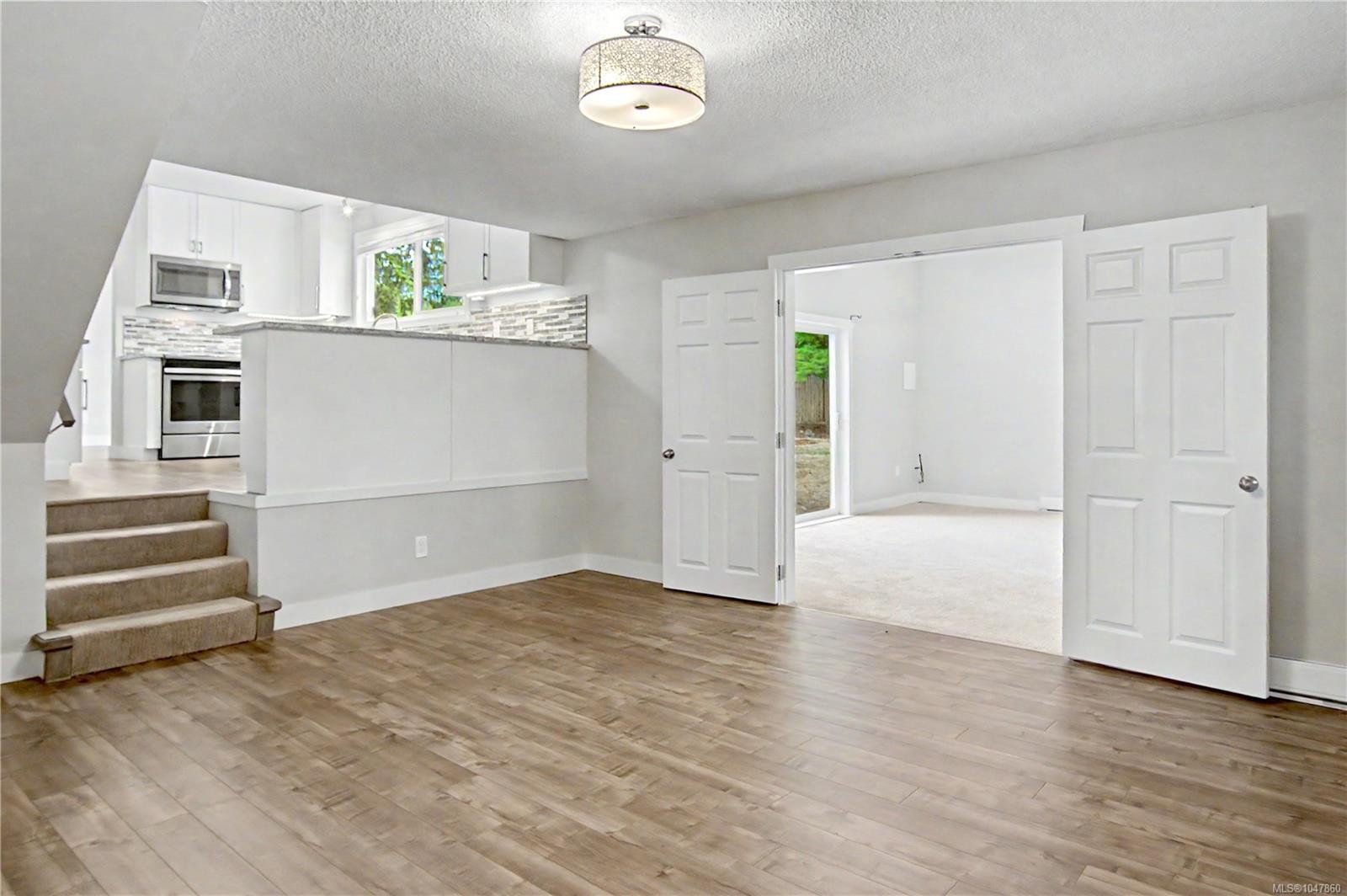 5849 Sunset Rd, Nanaimo, BC