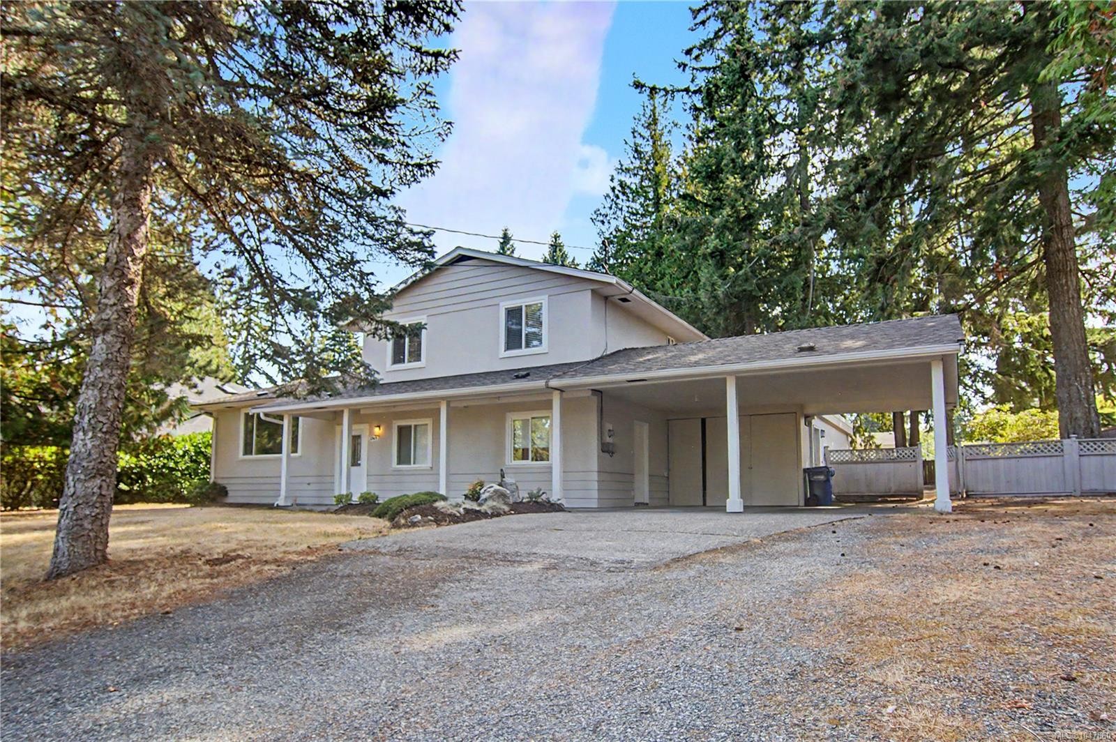 5849 Sunset Rd, Nanaimo, BC