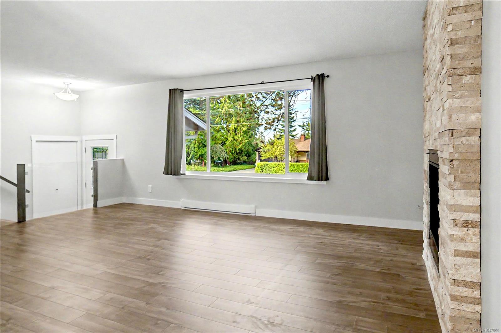 5849 Sunset Rd, Nanaimo, BC
