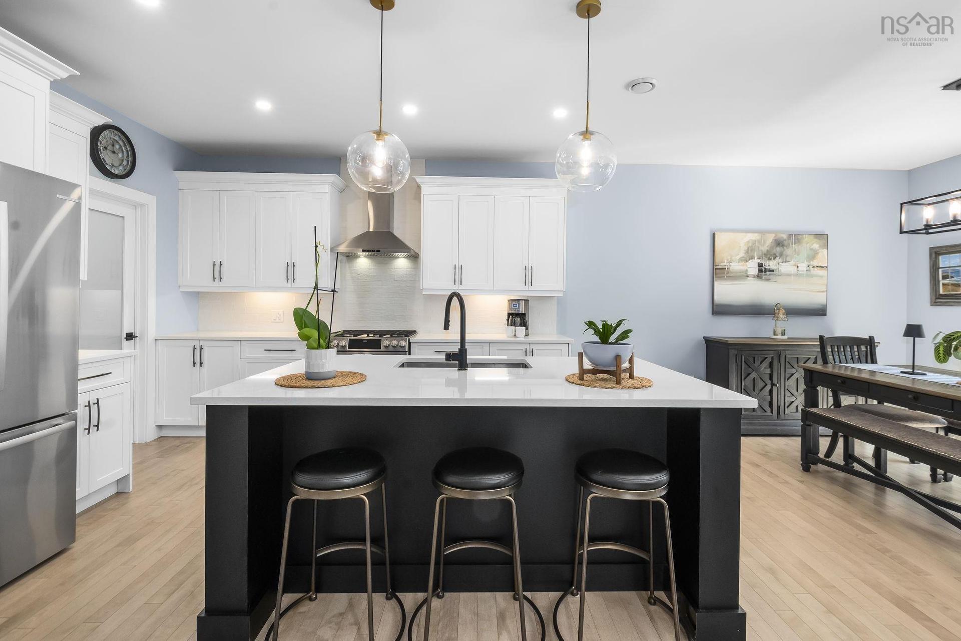 437 Heddas Way, Fall River, NS