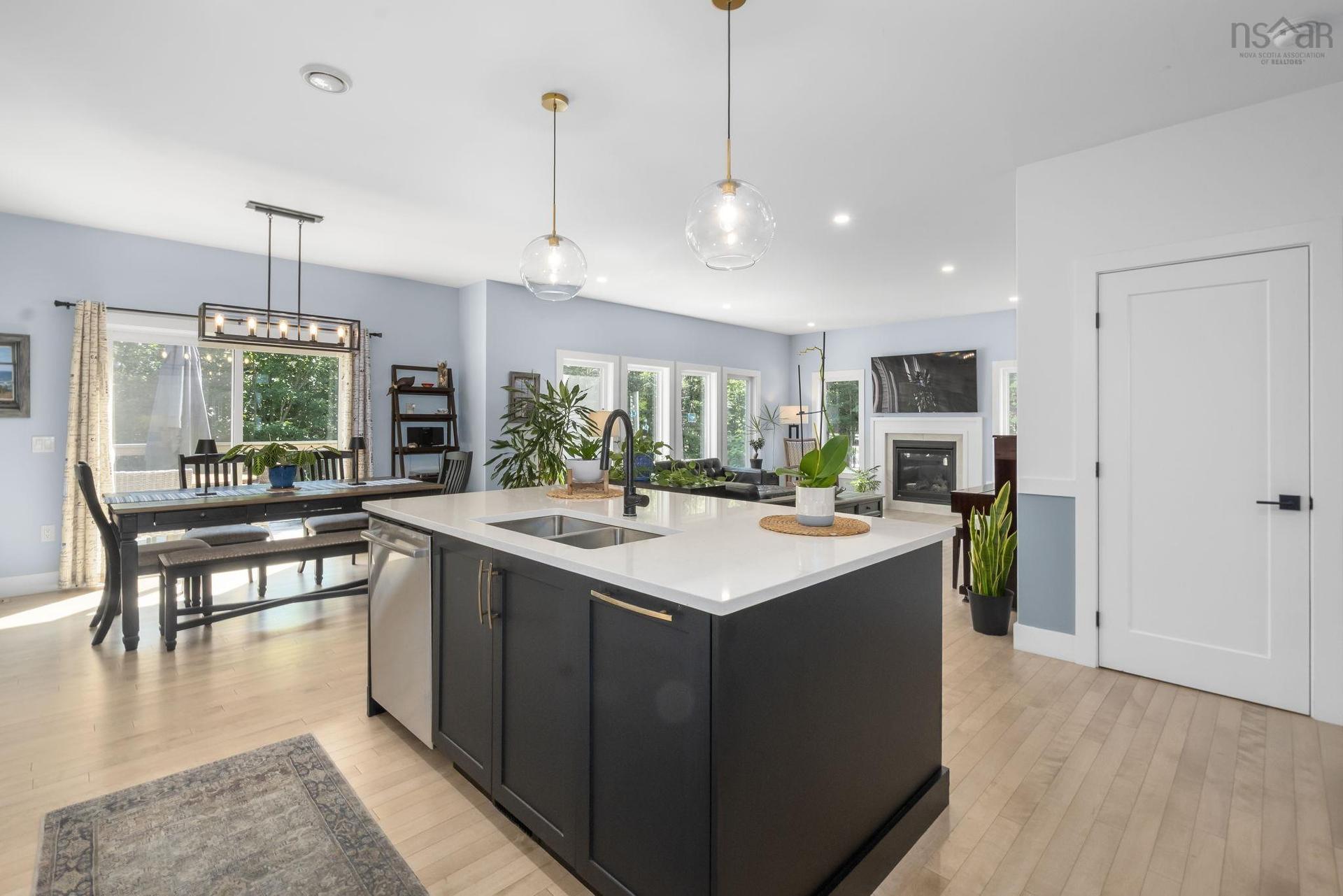 437 Heddas Way, Fall River, NS