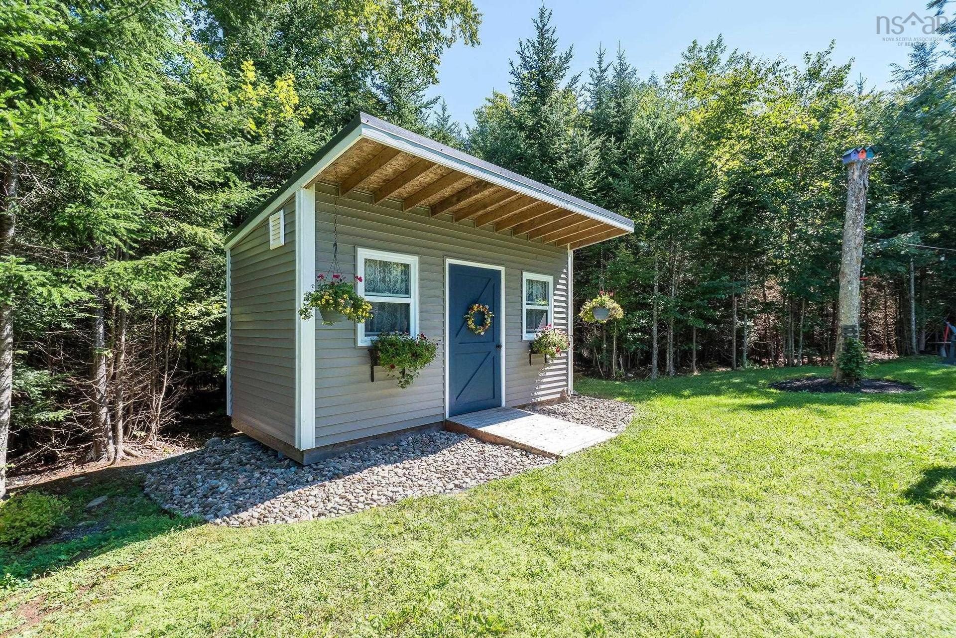 437 Heddas Way, Fall River, NS