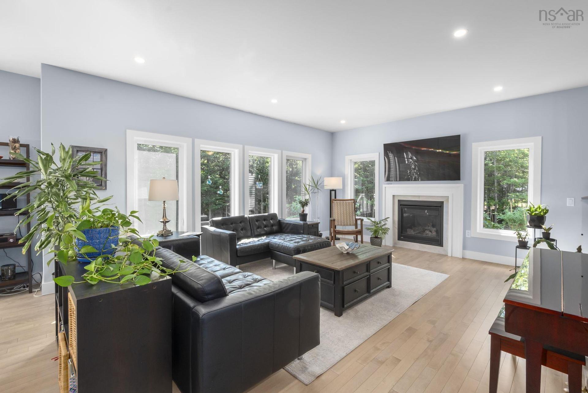 437 Heddas Way, Fall River, NS