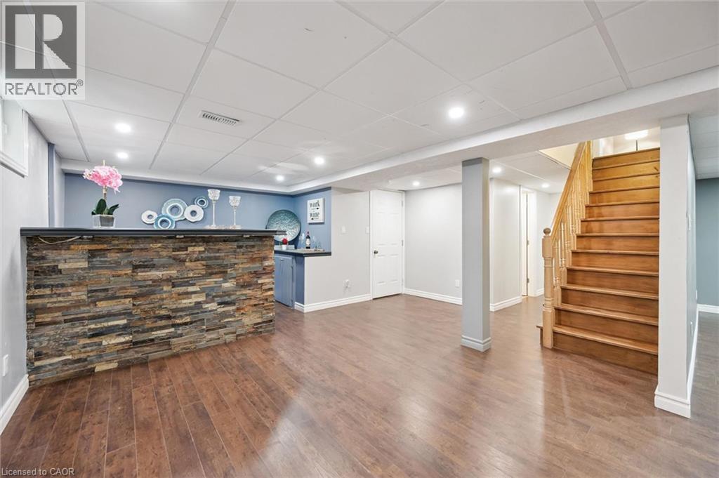 345 Beechlawn Drive, Waterloo, ON