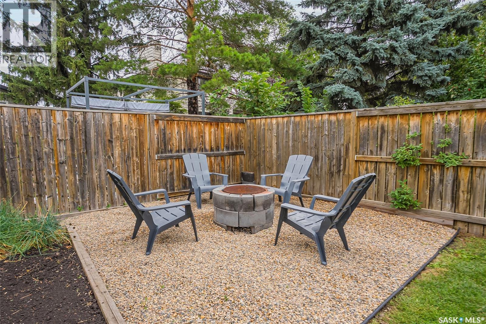 15 Dragan Crescent, Saskatoon, SK