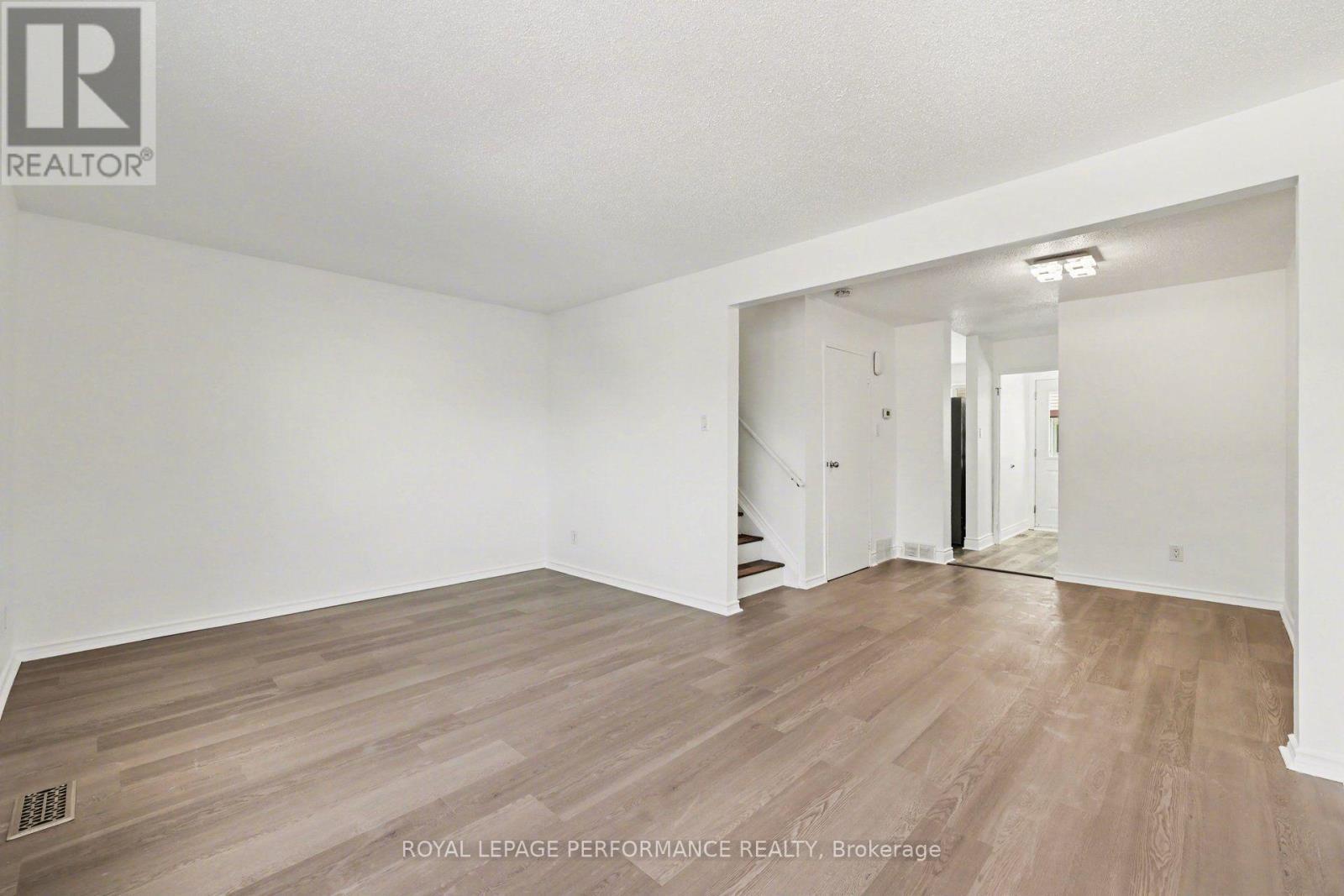 62 - 1584 Feather Lane, Ottawa, ON