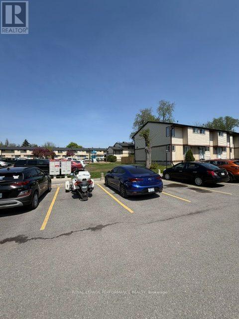 62 - 1584 Feather Lane, Ottawa, ON