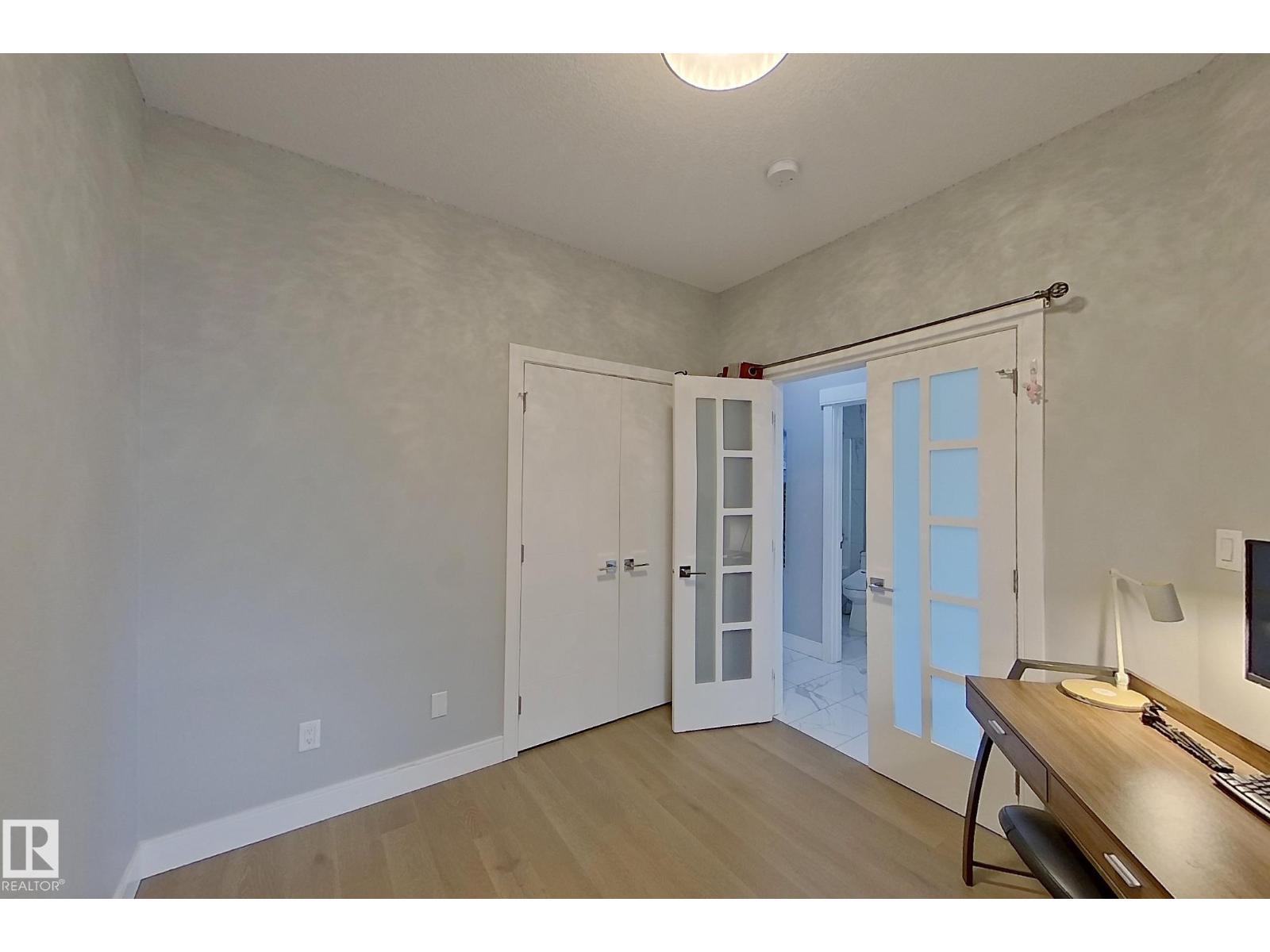 1304 165 St Sw, Edmonton, AB