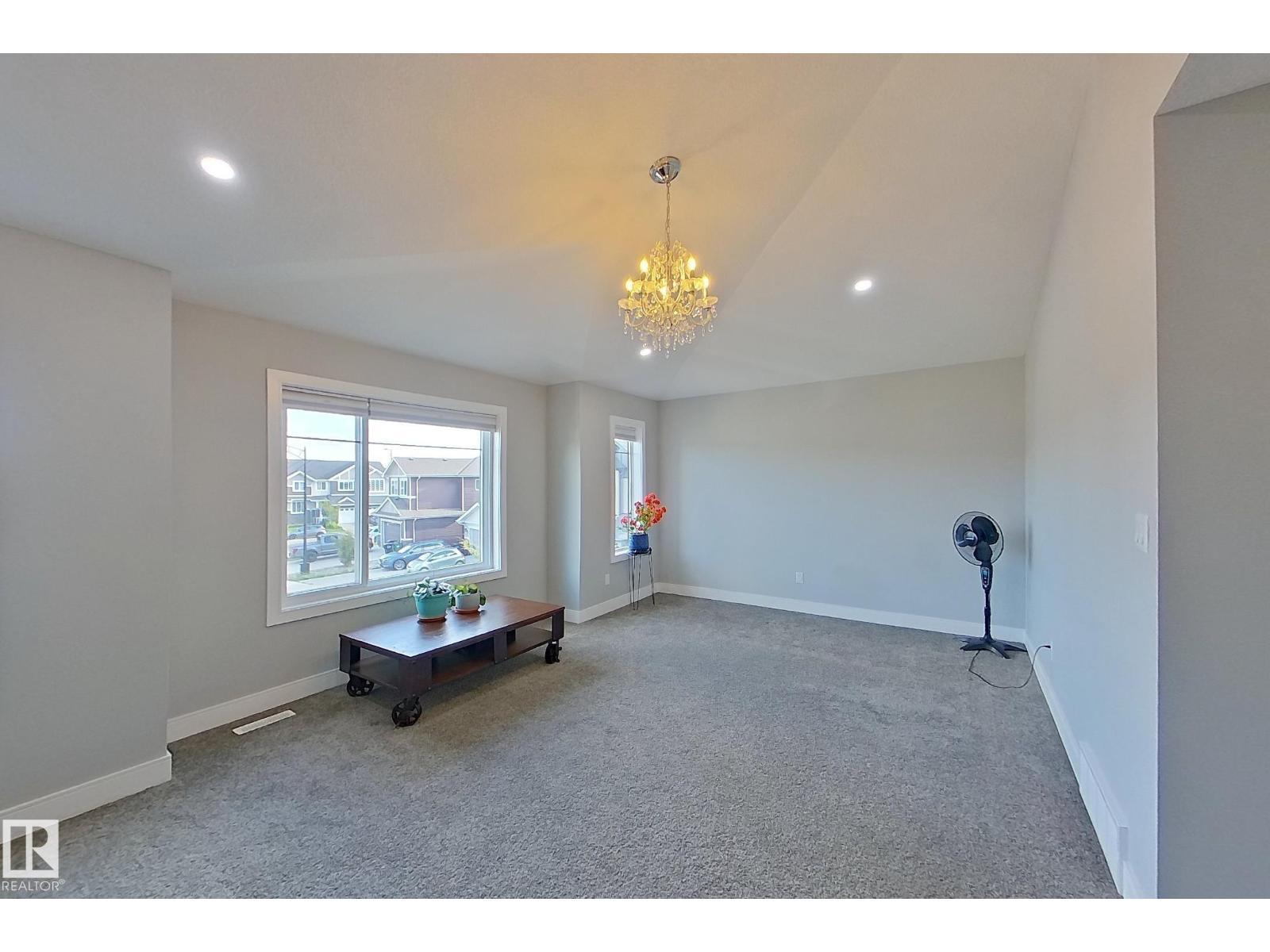 1304 165 St Sw, Edmonton, AB