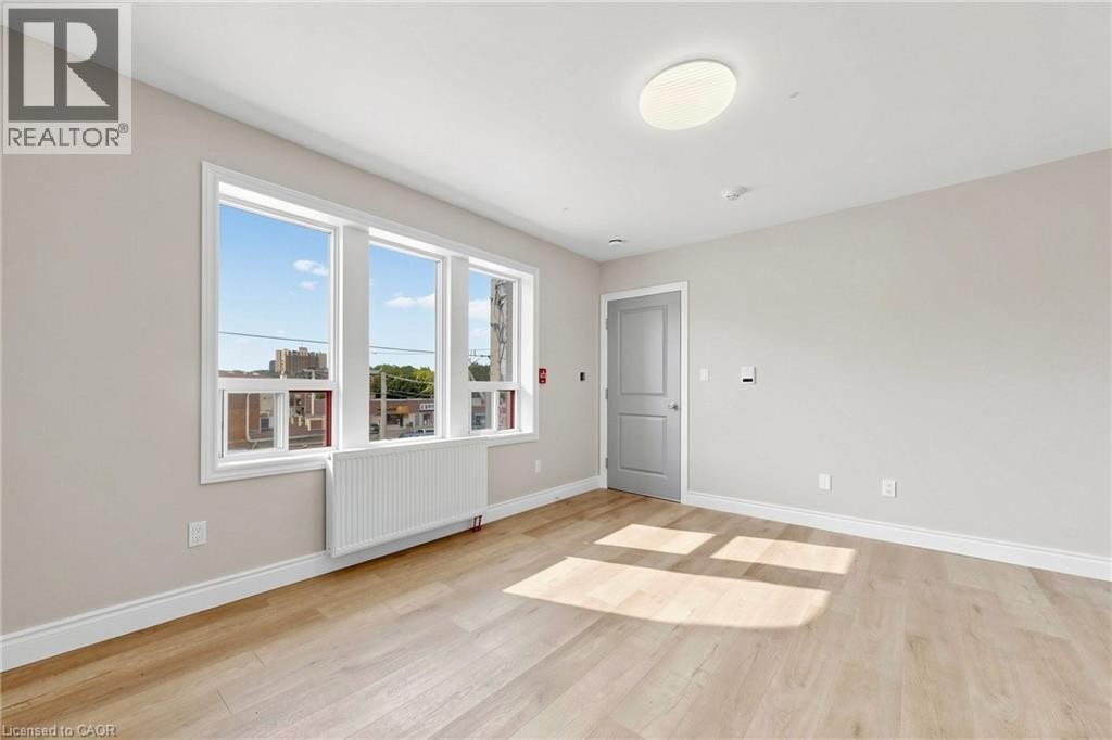 65 Sanford Avenue S, Hamilton, ON