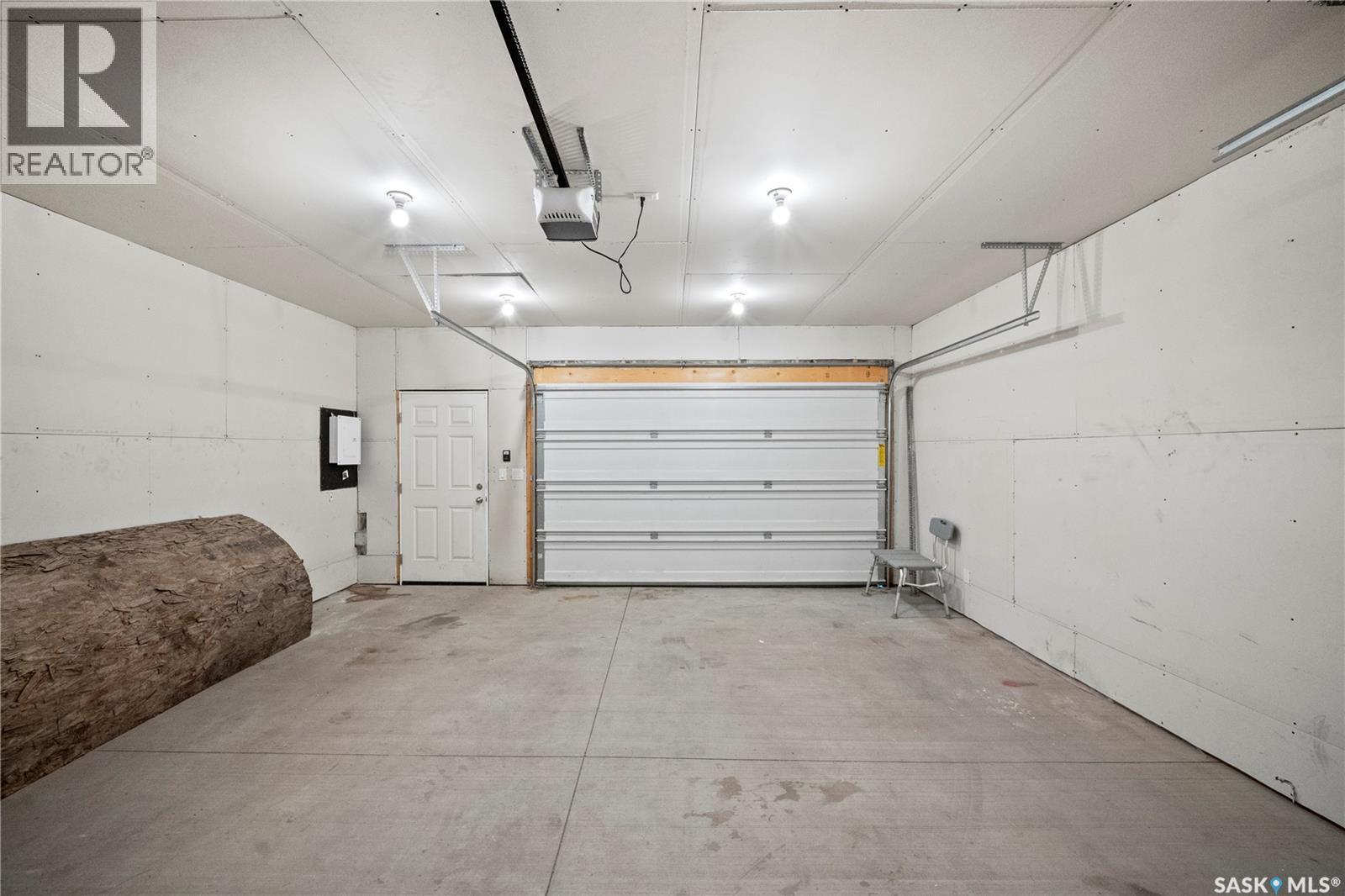 5606 Mccaughey Street, Regina, SK