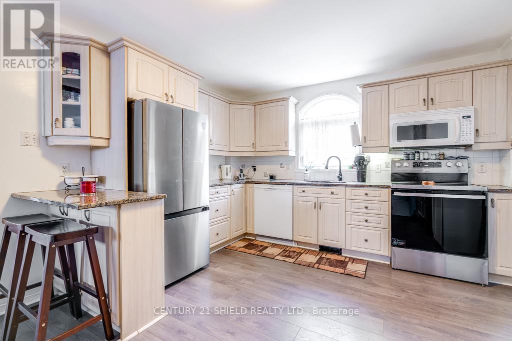 7 - 803 Leonard Avenue E, Cornwall, ON