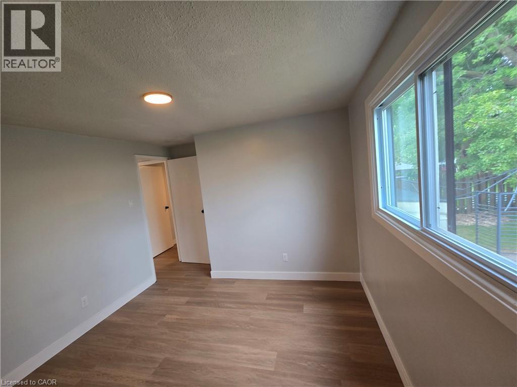 99 Cluthe Crescent, Kitchener, ON