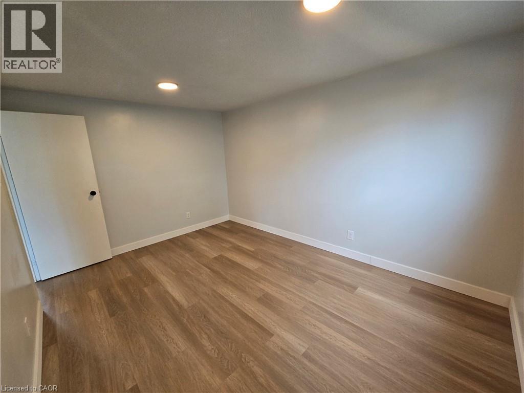99 Cluthe Crescent, Kitchener, ON