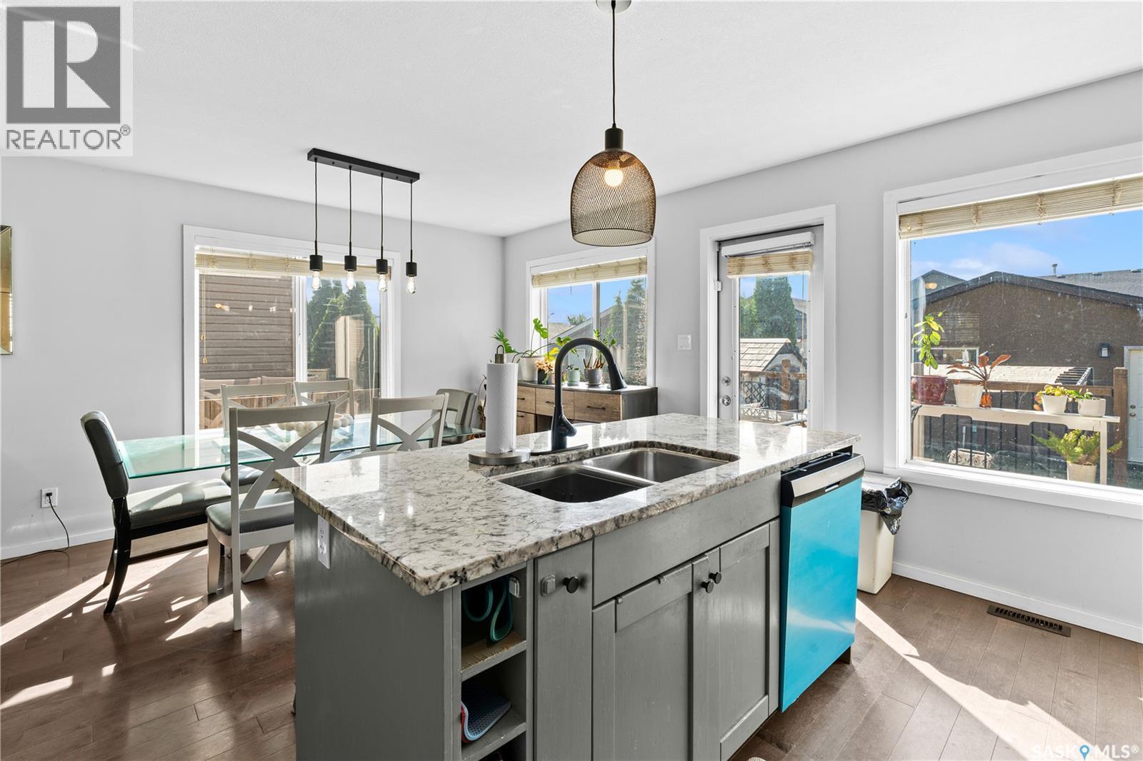 558 Geary Crescent, Saskatoon, SK
