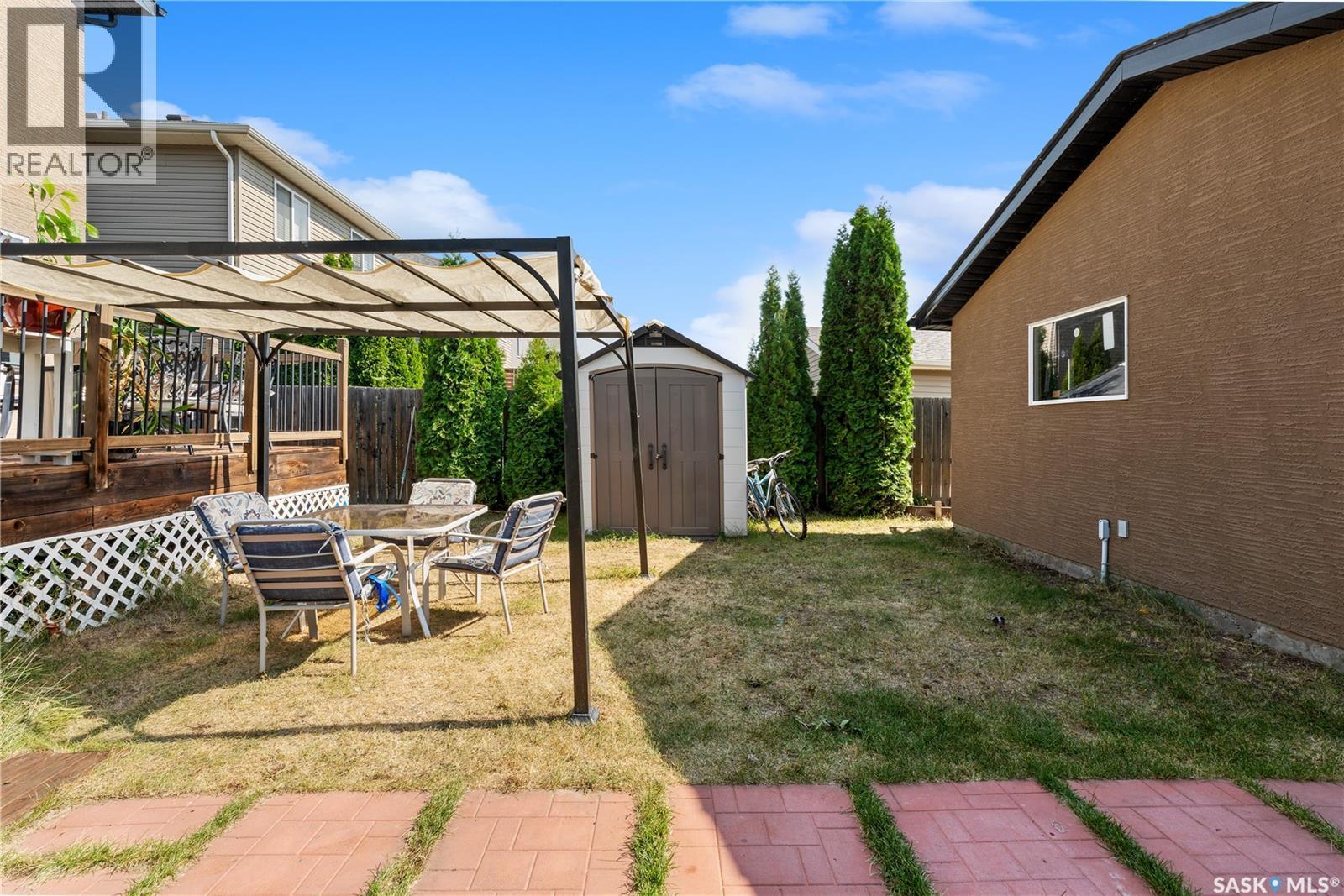 558 Geary Crescent, Saskatoon, SK