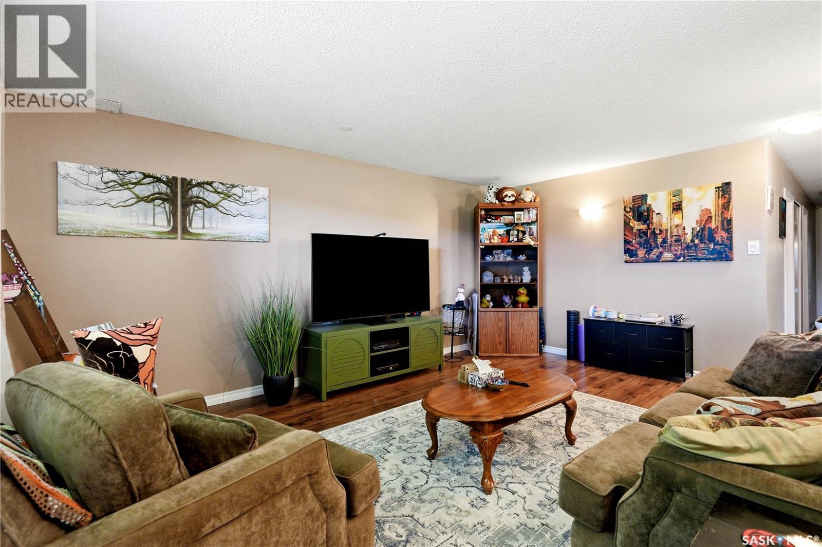 2525 Mcpherson Avenue, Saskatoon, SK