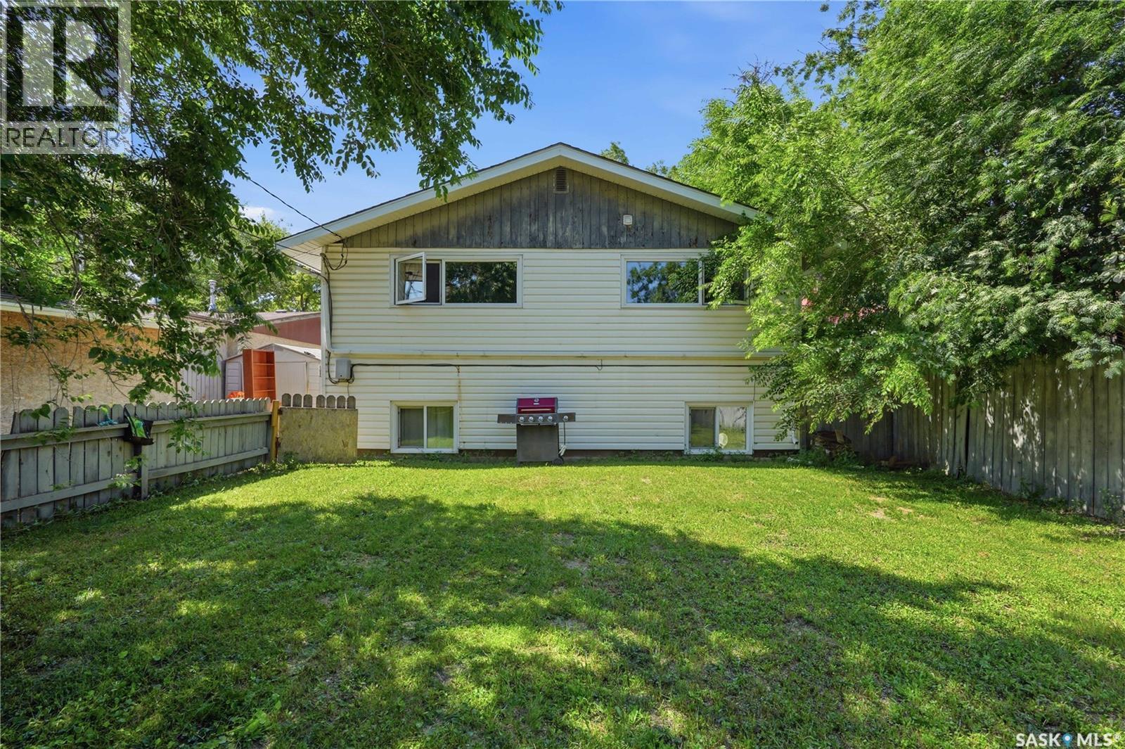 2525 Mcpherson Avenue, Saskatoon, SK