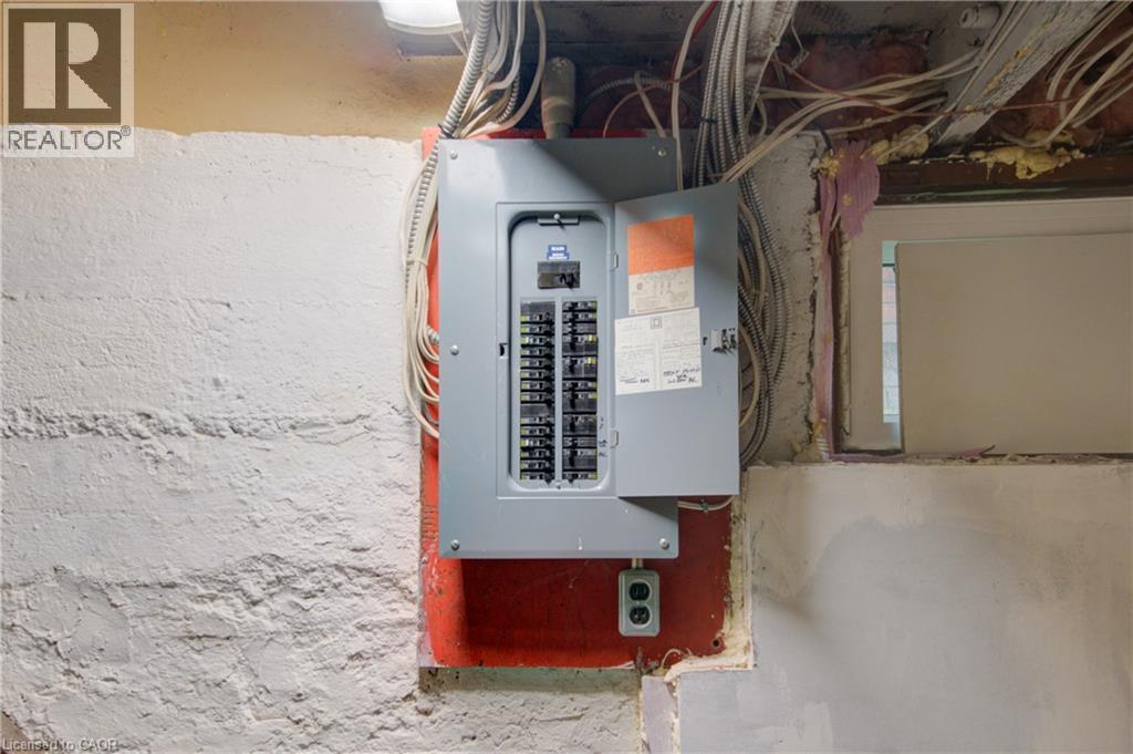 breaker electical - 24 Hunt Street, Hamilton, ON