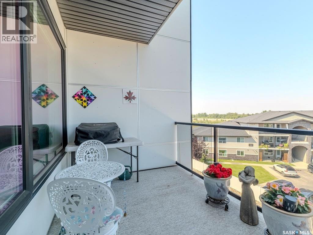 313 105 Willis Crescent, Saskatoon, SK