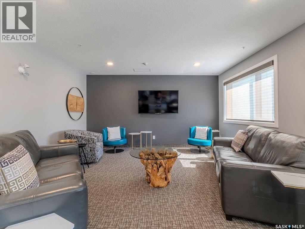 313 105 Willis Crescent, Saskatoon, SK