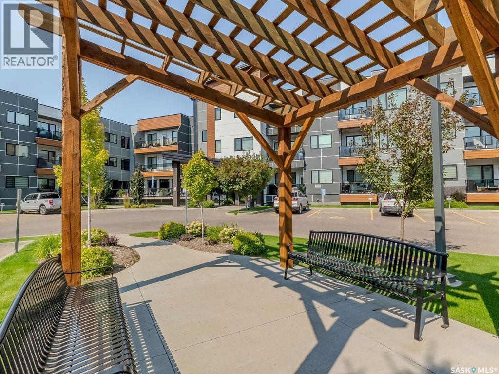 313 105 Willis Crescent, Saskatoon, SK