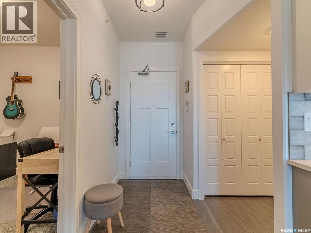 313 105 Willis Crescent, Saskatoon, SK