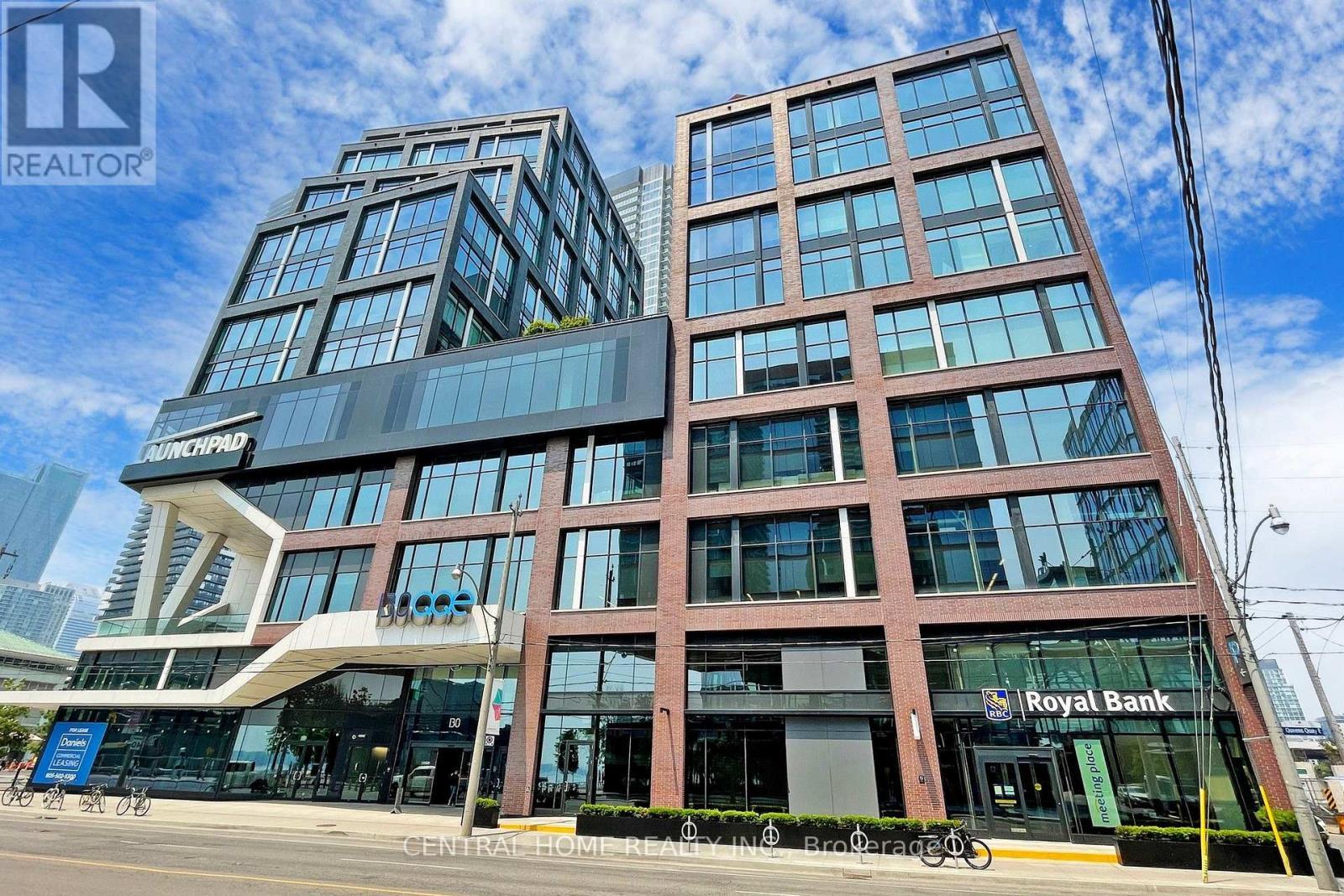 620 - 130 Queens Quay E, Toronto, ON
