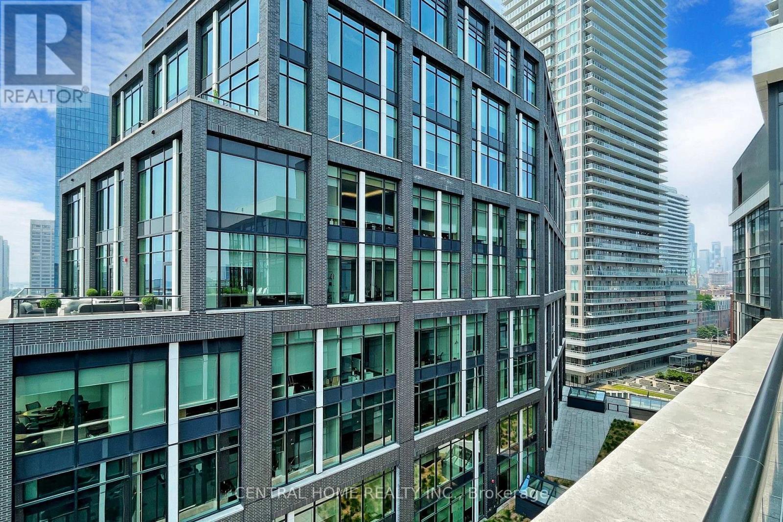 620 - 130 Queens Quay E, Toronto, ON
