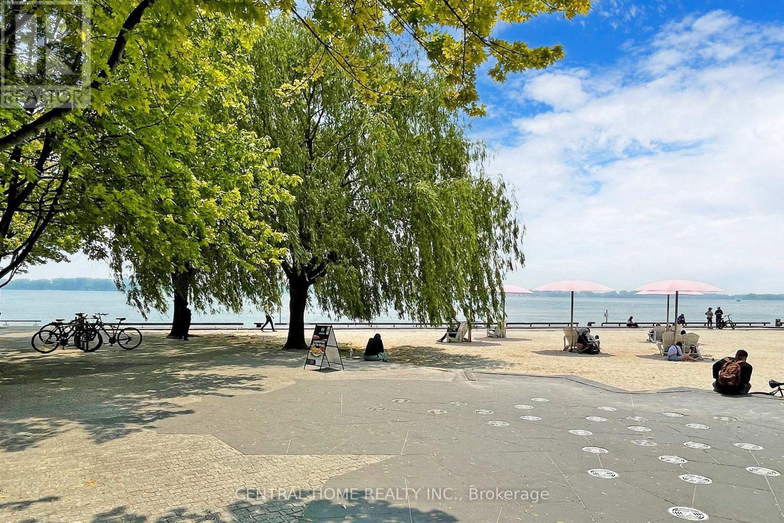 620 - 130 Queens Quay E, Toronto, ON