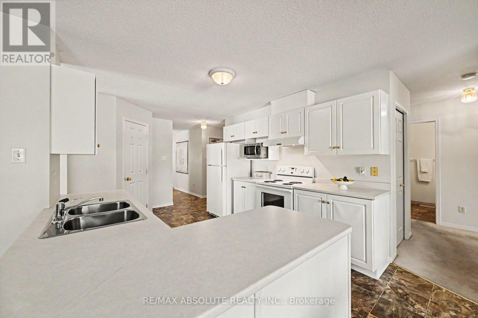 1 River Ridge Crescent, Arnprior, ON
