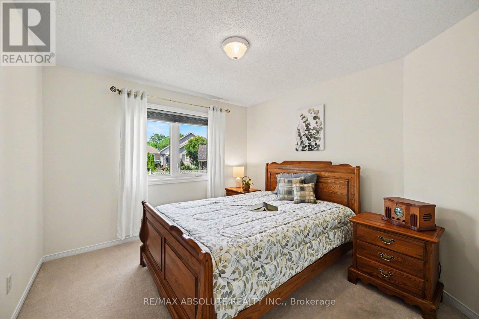 1 River Ridge Crescent, Arnprior, ON