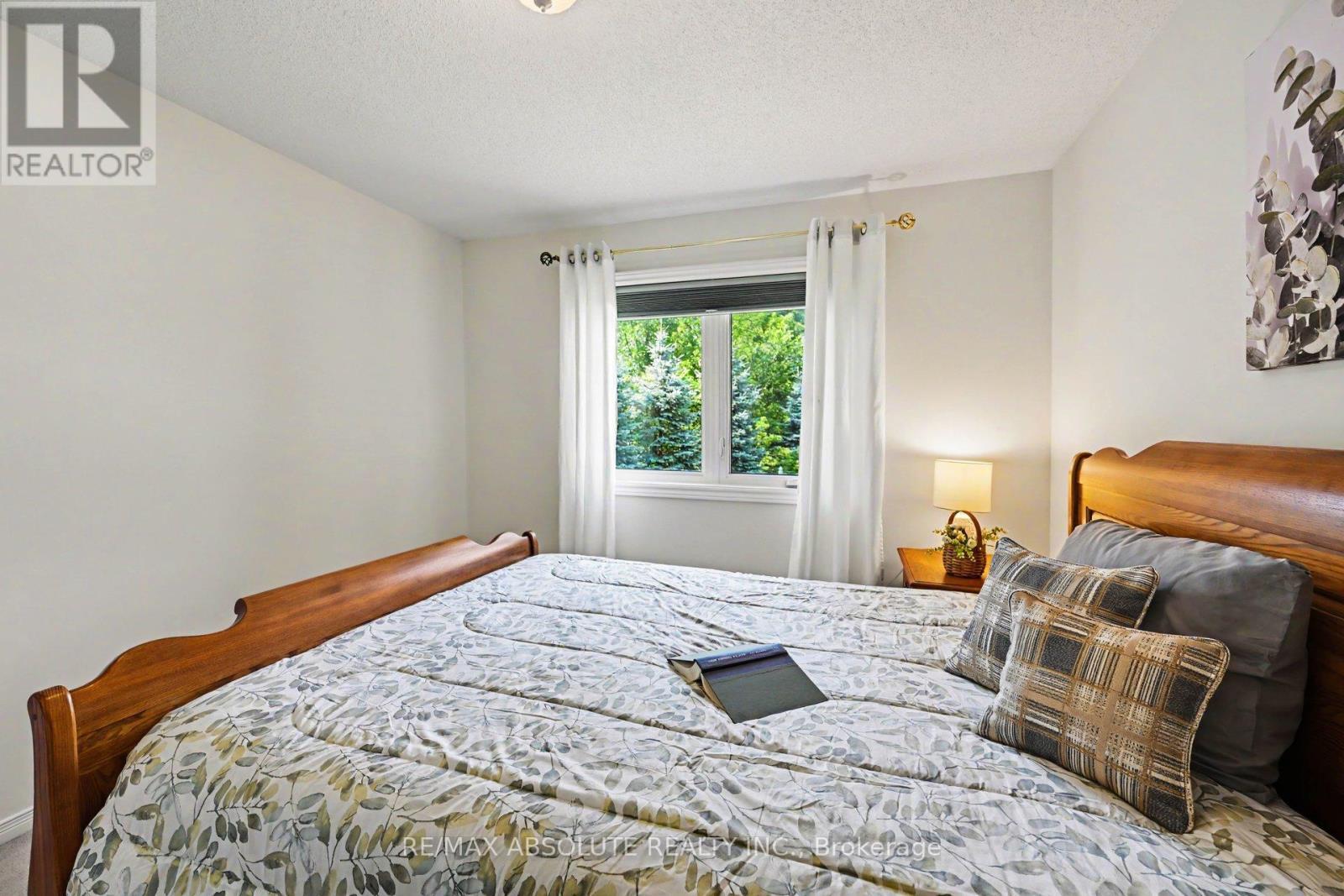 1 River Ridge Crescent, Arnprior, ON