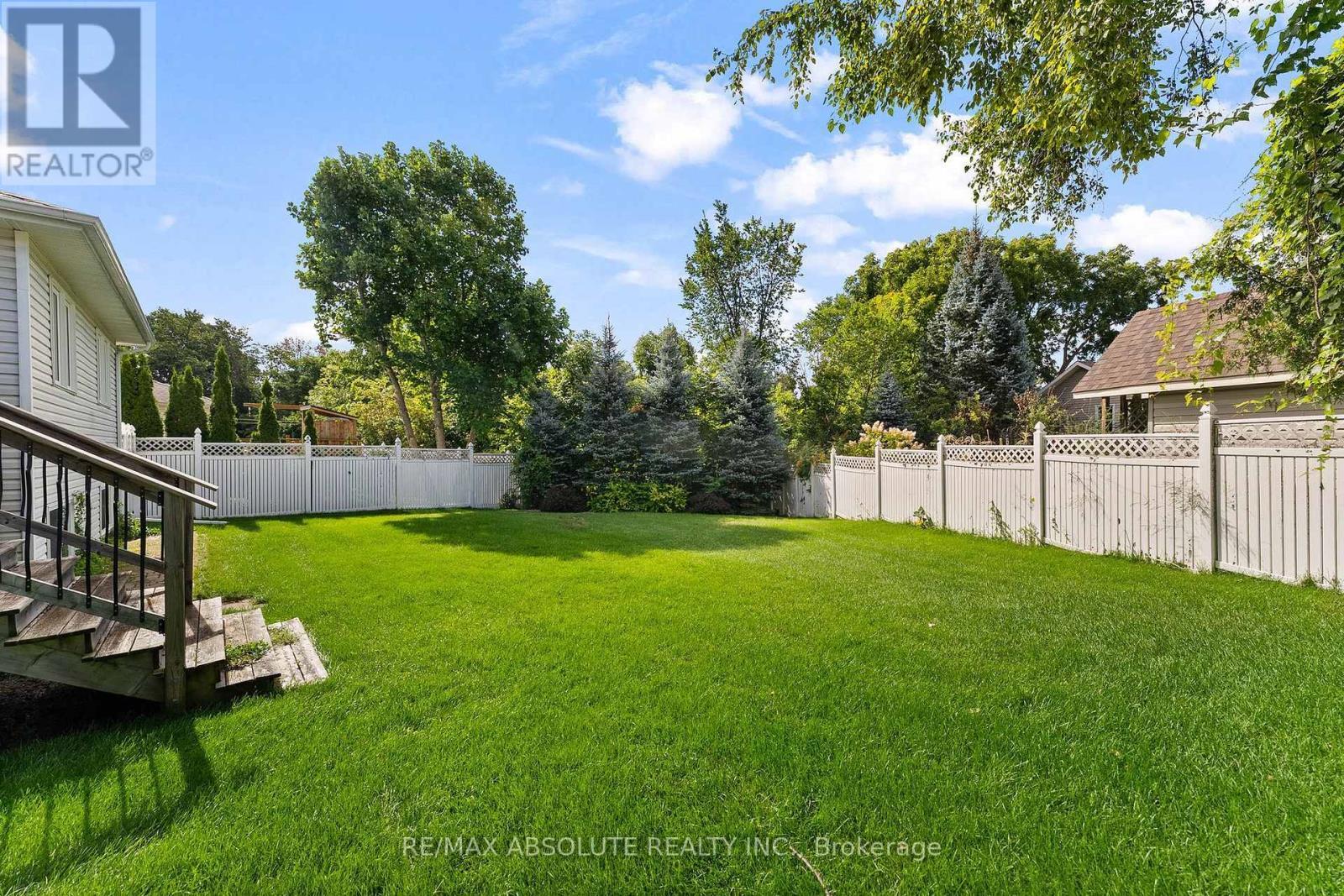 1 River Ridge Crescent, Arnprior, ON
