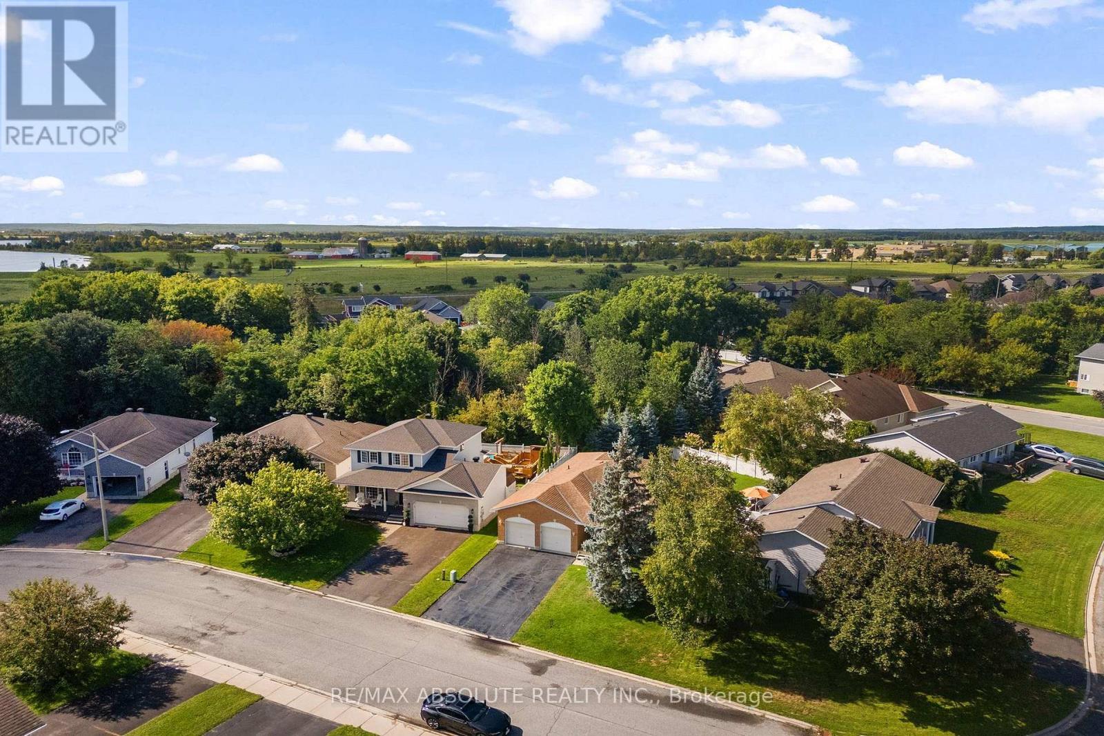 1 River Ridge Crescent, Arnprior, ON