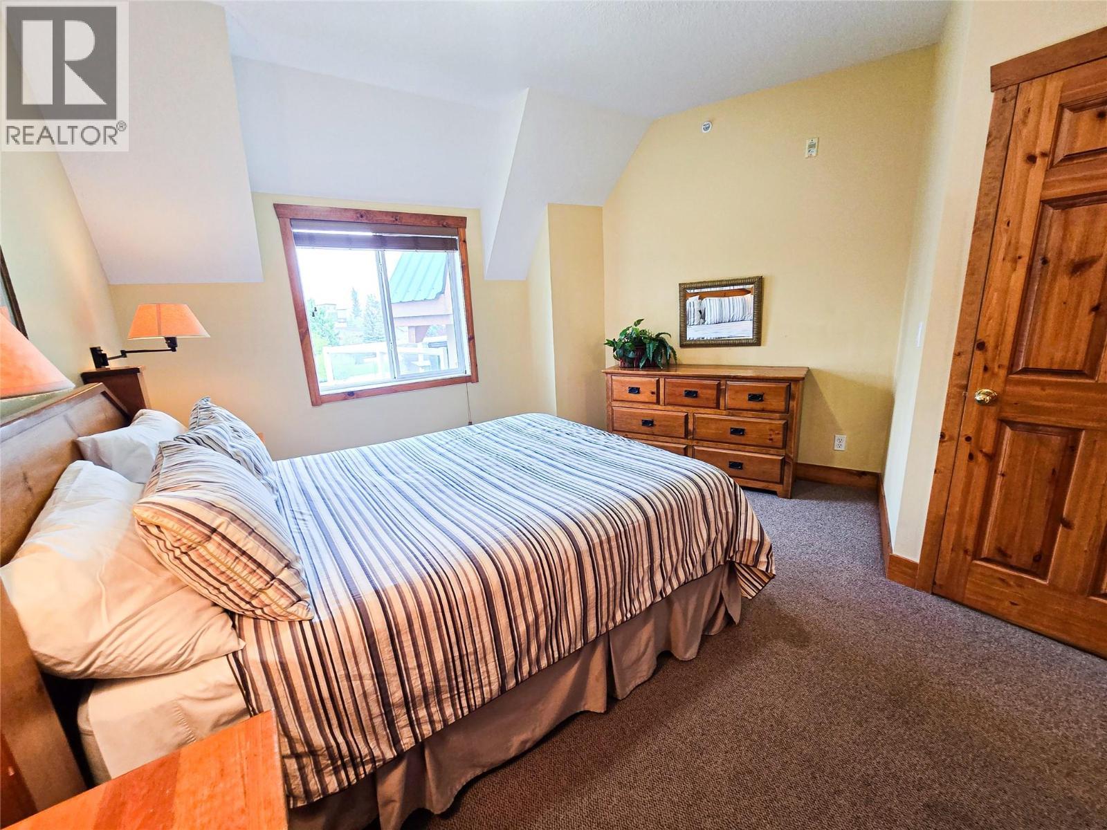 701 14A Crescent Unit# 336I, Invermere, BC