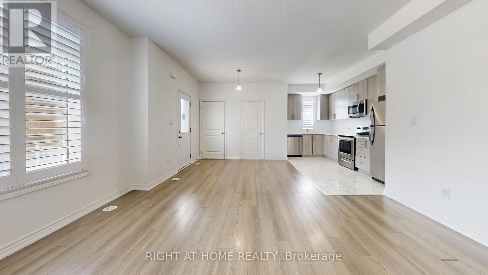 16 - 2710 William Jackson Drive E, Pickering, ON