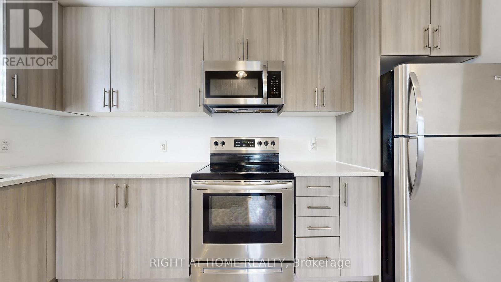 16 - 2710 William Jackson Drive E, Pickering, ON