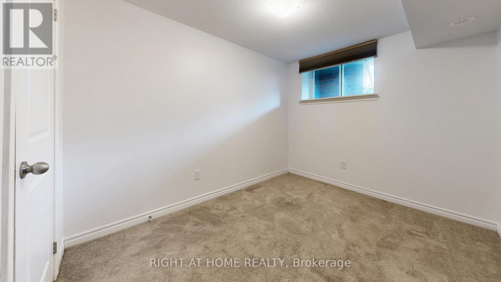 16 - 2710 William Jackson Drive E, Pickering, ON