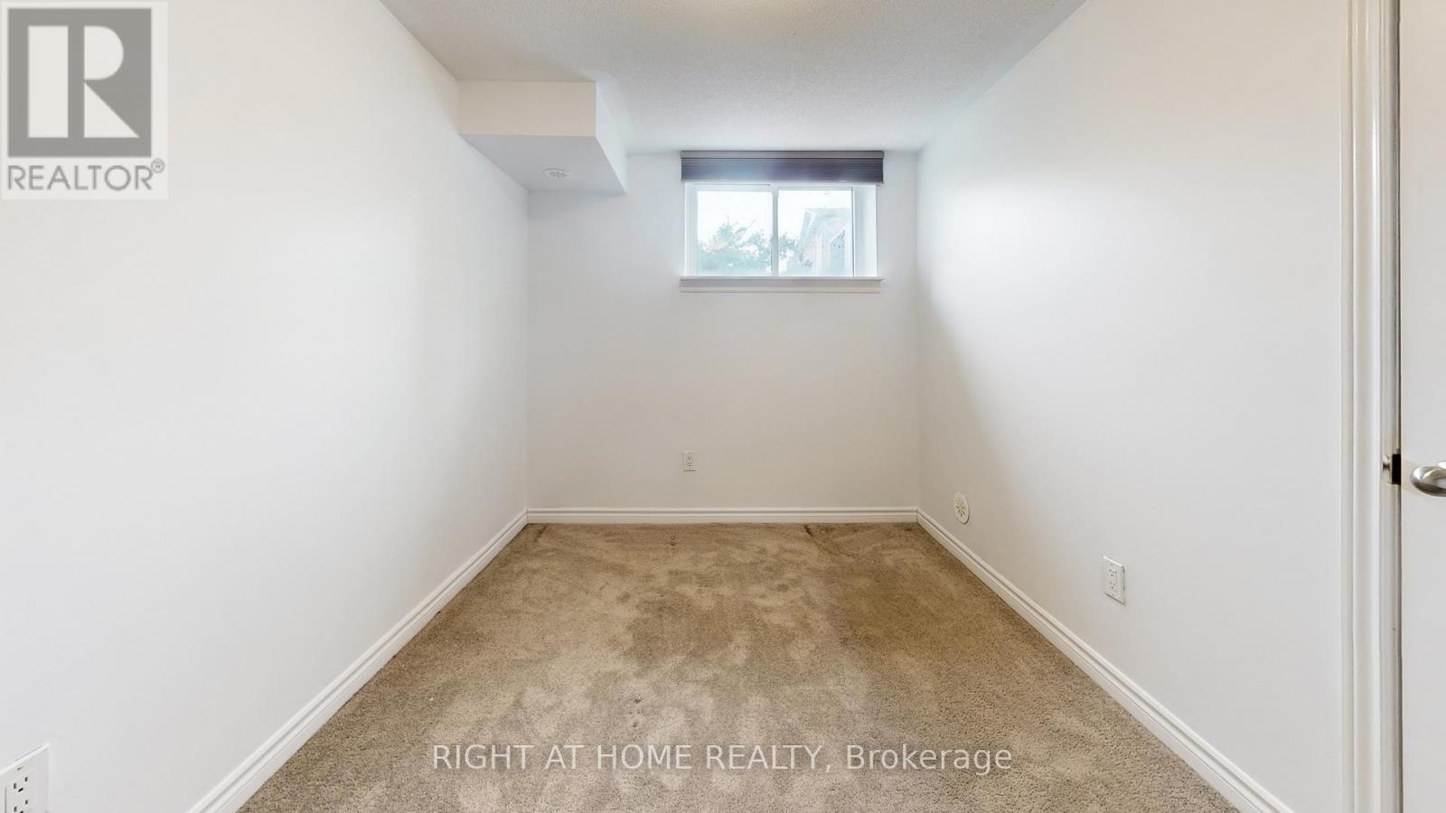 16 - 2710 William Jackson Drive E, Pickering, ON