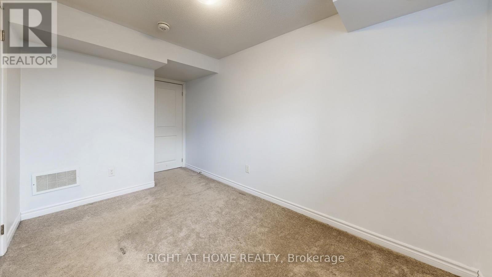 16 - 2710 William Jackson Drive E, Pickering, ON