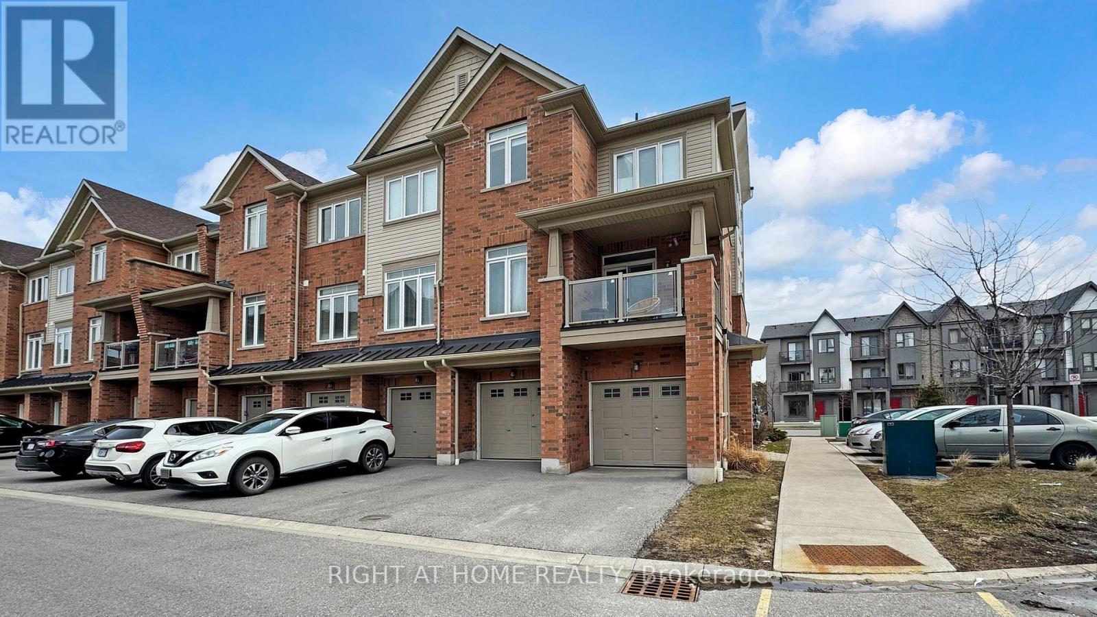 16 - 2710 William Jackson Drive E, Pickering, ON