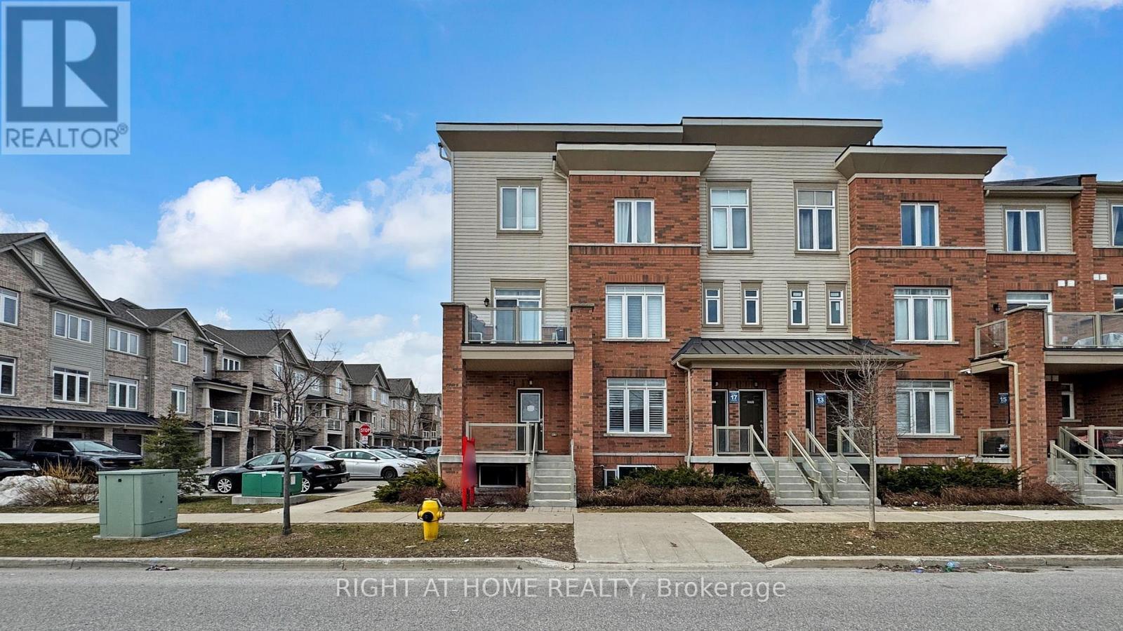 16 - 2710 William Jackson Drive E, Pickering, ON