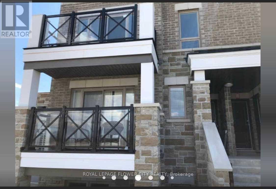 718 - 60 Dunsheath Way, Markham, ON