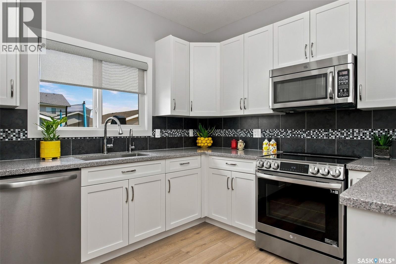 3754 Green Moss Lane, Regina, SK