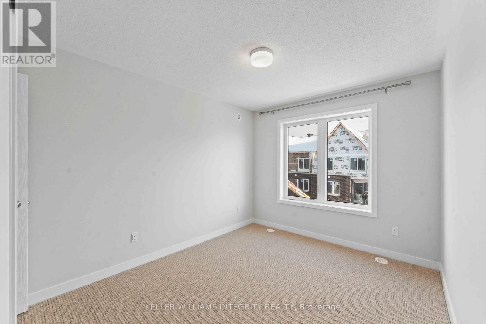 588 Woven Private, Ottawa, ON