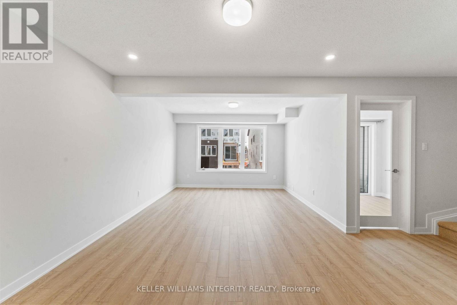 588 Woven Private, Ottawa, ON