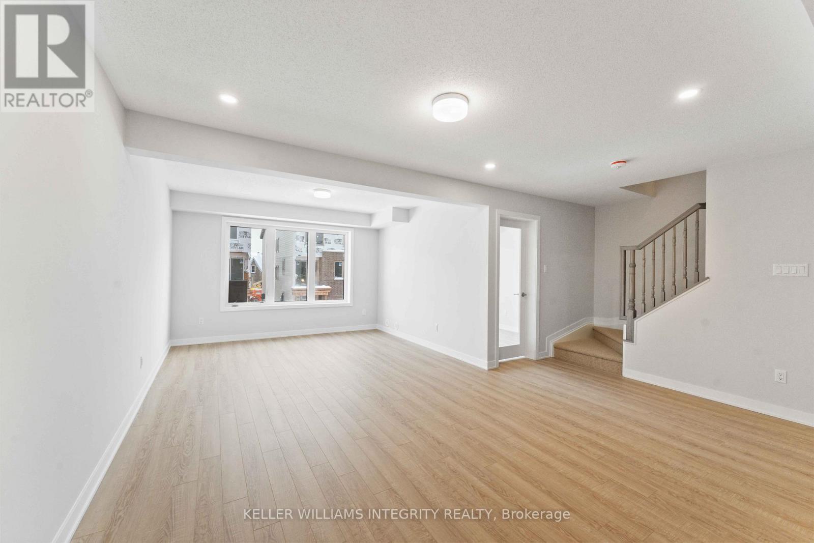 588 Woven Private, Ottawa, ON