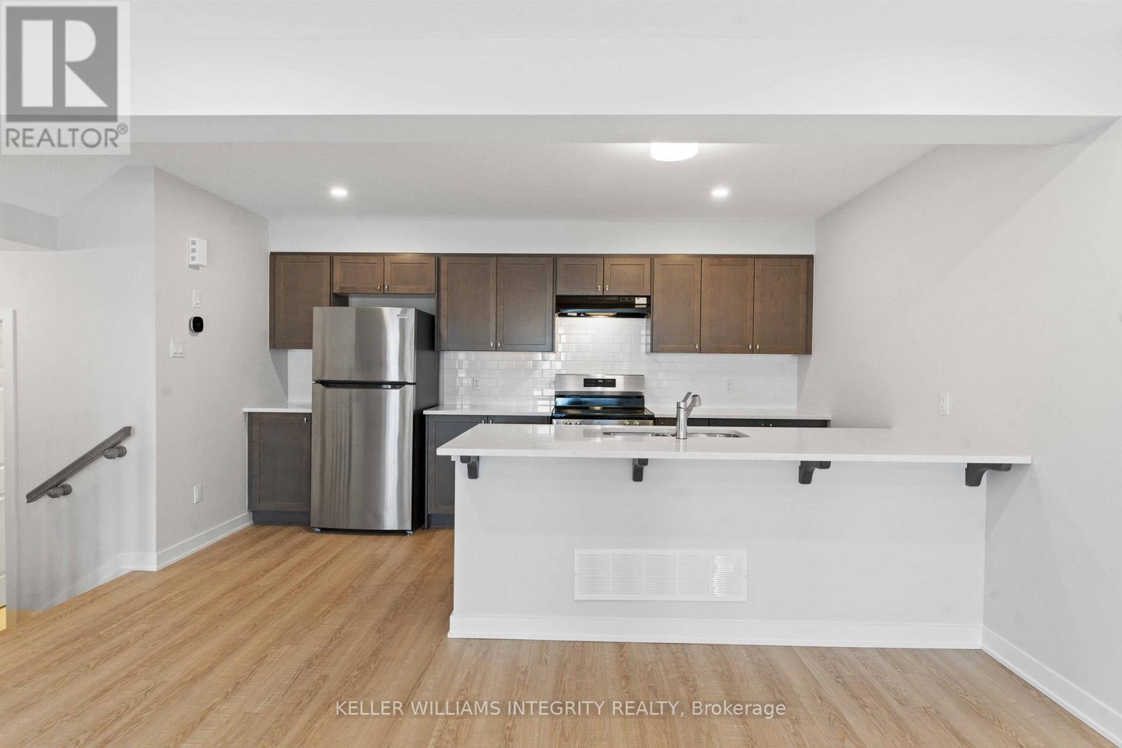 588 Woven Private, Ottawa, ON